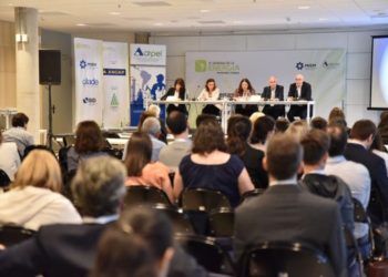 La segunda jornada de la Semana de la Energía abordó la importancia de la eficiencia energética en la región