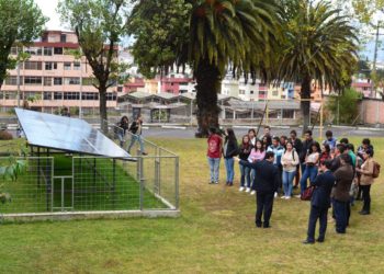 Estudiantes de la Universidad Tecnológica Equinoccial del Ecuador realizaron una visita técnica a OLACDE