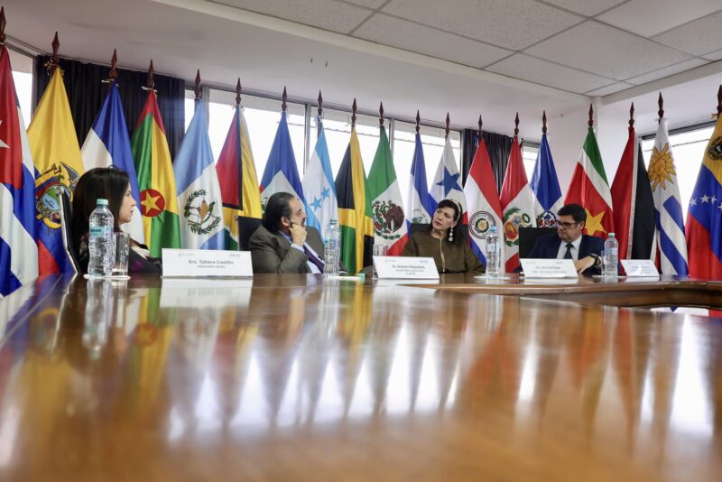 Image for the Tweet beginning: Conectar experiencias y sumar capacidades: